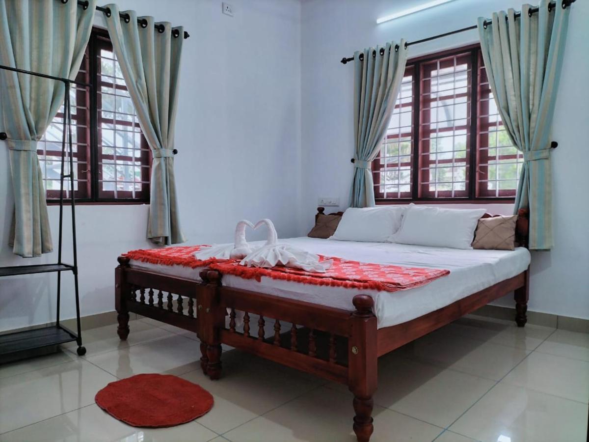 Joseys Homestay Kochi ภายนอก รูปภาพ